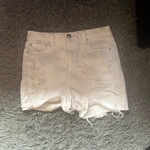 White American Eagle super stretch ripped jean shorts, size 8